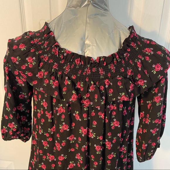 NEW! Black Floral Cloffsmock Dress Off Shoulder - Picture 2 of 3